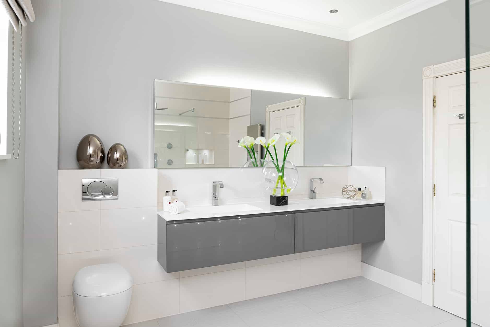 Master bathroom design by our Interior Designer in Brentwood